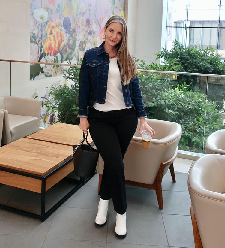 Dawn Lucy in denim jacket, cropped jeans and boots | 40plusstyle.com