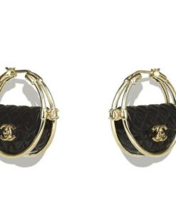 Chanel Round Earrings in Metal