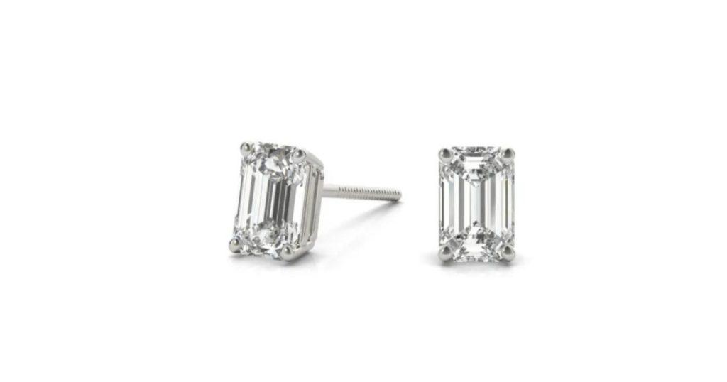 CERTIFIED EMERALD DIAMOND STUD EARRINGS IN 18K WHITE GOLD (1 1/2 CT. TW.)