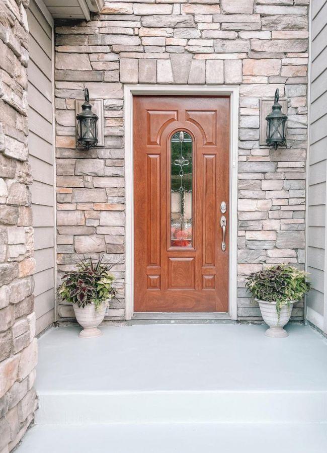 Painted concrete front porch