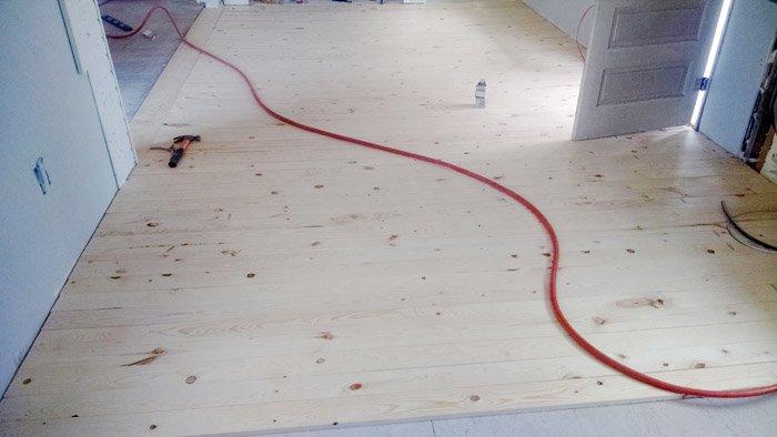 How to install an inexpensive wood floor that looks like an expensive hardwood floor for cheap, pine, do it yourself, wood working, diy, tutorial, tips