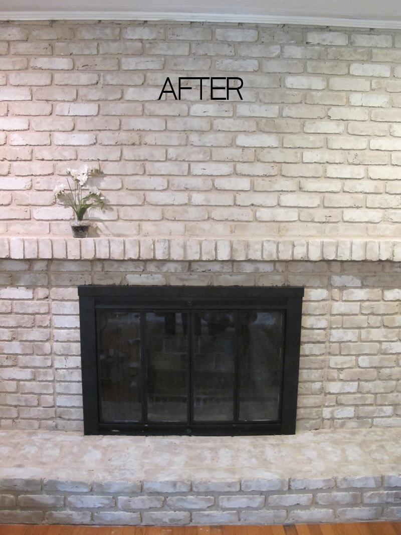 how-to-paint-a-brick-fireplace-BEFORE