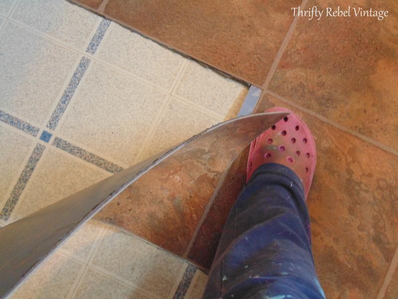 removing vinyl plank floating floor