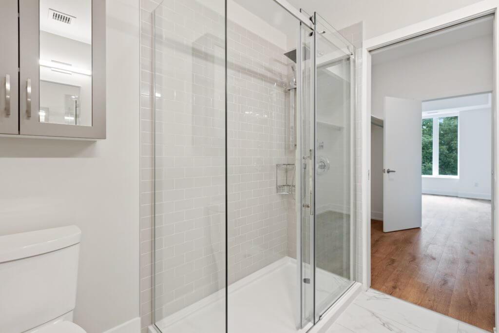 Tempered glass full shower